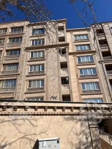 آپارتمان 150 متر ۳ خواب مستردار