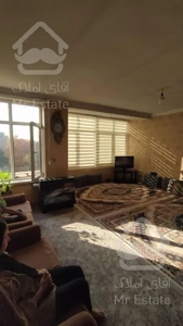 واحد ۹۴ متر ۲خواب رو به آفتاب