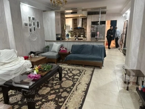 ۸۵متر۲خواب.    روبه آفتاب. سازمان برنامه شمالی