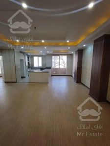 ۸۰متر۲خواب ۱۰ساله روبه آفتاب بلوار فردوس