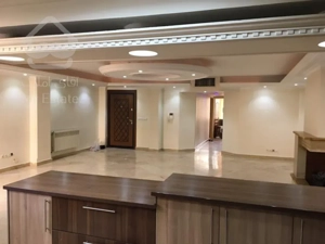 فروش 127 متری پاسداران