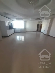 ۹۰متری  تاپ لوکیشن غرق نور