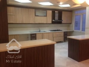 190 متر 3 خواب زیر قیمت منطقه پیروزی پرستار شمالی