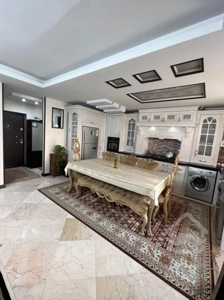 ۹۵متر/۲خواب/کم سن/خوش نقش/تاپ لوکیشن