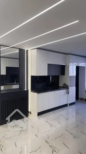 ۸۰متری تاپ لوکیشن غرق نور