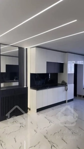 ۱۰۴متری تاپ لوکیشن غرق نور