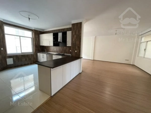 علامه شمالی ۱۵۱ متر