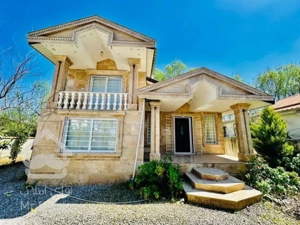 خرید و فروش ویلا نیم پیلوت نما مدرن