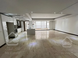 فروش 98 متر قلب پاسداران