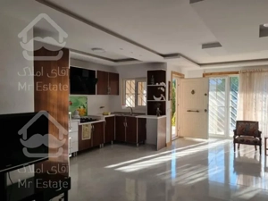 فروش 122 متری هروی