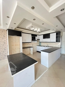 اجاره 130 متر در پاسداران