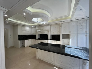 فروش 179 متری پاسداران