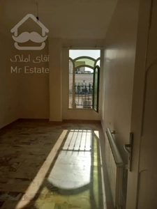 130 متری اجاره دروس