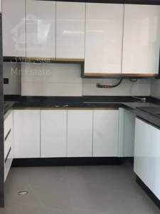 اجاره 120 متری اختیاریه