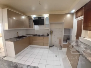 فروش 86 متری اختیاریه