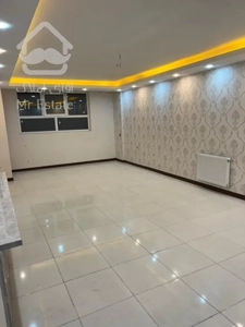 آپارتمان 136 متری سه خواب ( یک خواب مستر ) خیابان شریف بلوار فدک شهرک ولیعصر