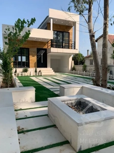 خرید و فروش ویلا نیم پیلوت نما مدرن