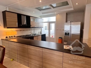 فروش 140 متری اقدسیه