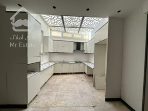 دو خوابه تاپ لوکیشن