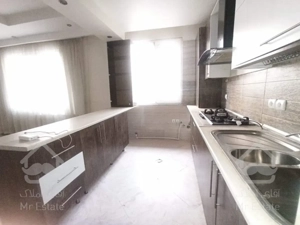 ۸۶متر/۲خواب/خوش نور و نقشه/تاپ لوکیشن