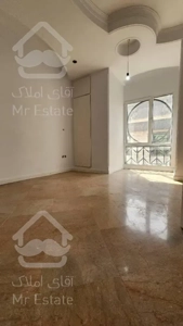 واحد ۵۳ متر ۱خواب دو نبش خطی رو به آفتاب