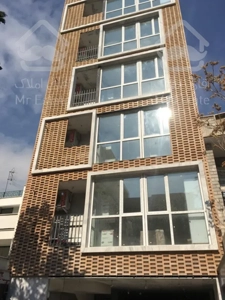 آپارتمان تک واحدی شخصی ساز