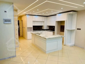 فروش آپارتمان دو خوابه ۱۱۸متری ویو باغ قدوسی غربی شیراز