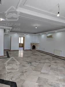 آپارتمان مسکونی 135 متری 3 خواب در سعادت آباد