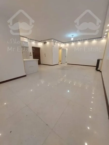 ۸۱متری تاپ لوکیشن غرق نور