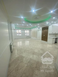 ۷۶متری تاپ لوکیشن غرق نور