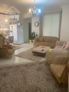 ۵۲متری تاپ لوکیشن غرق نور