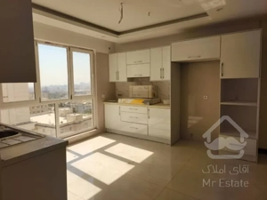 ۱۸۰ متر کینگ مستر / جنوبی نور خطی