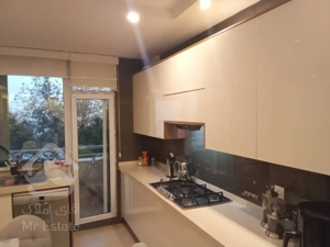 فروش 106 متری شهید عراقی