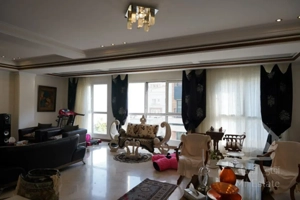 خرید آپارتمان نیاوران 132 متری 2خواب  منطقه 1