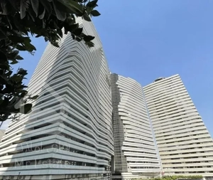 پیش فروش اپارتمان ۱۰۸ متری غرب ایرانمال وام دار تحویل به موقع