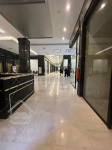 فروش اقساطی مغازه 68 متری در همکف رونیکامال