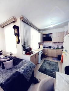 فروش واحد مسکونی ۶۵ متری در سازمان برنامه جنوبی