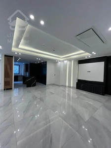 آپارتمان 130 متر 2 خواب مستر 2 پارکینگ منطقه 1 نوساز