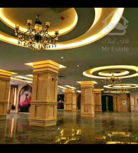 ۱۰۲ متر/ دو خواب/ سرمایه‌گذاری/ استخر دار