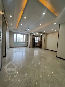 فروش آپارتمان ۸۵متری در سازمان برنامه شمالی سالن پرده خور