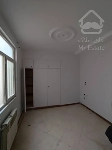 فروش آپارتمان ۶۸ متری پونک بر خیابان