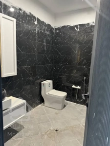 برج اداری رونیکا پالاس