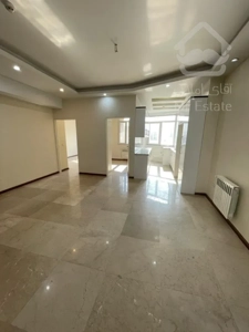 سالن مربع فول امکانات