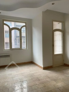 فروش آپارتمان ۶۵متر ۲خواب بالا همکف همیلا