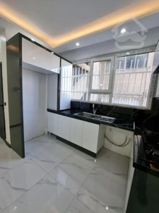 فروش آپارتمان ۶۵متر ۲خواب بالای همکف دوکله نور فول بازسازی