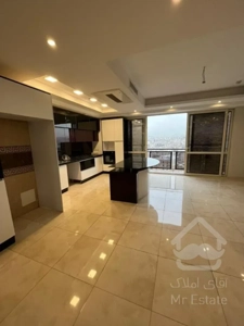 آپارتمان ۸۰ متری ویودار کم سن در بلوار فردوس