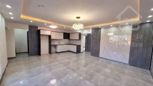 فروش آپارتمان ۱۴۰ متری سه خواب جنت آباد جنوبی