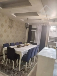 فروش اپارتمان ۷۰  زیر قیمت مشاعات تمیز لوکیشن بدون ضعف