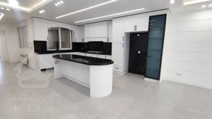 آپارتمان 210 متری لوکس در  گلستان شمالی