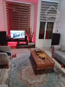 ۶۰متر دو خواب فول روبه پارک